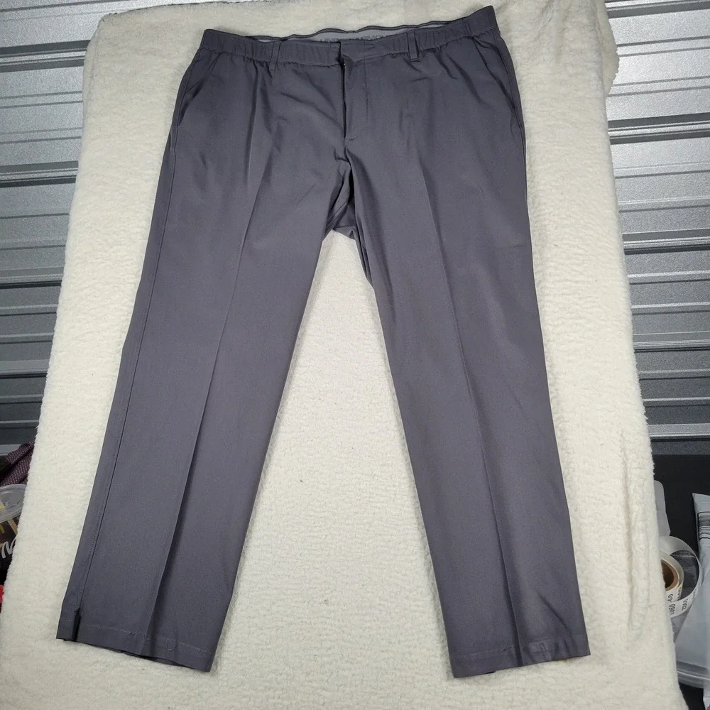 Under Armour Golf Pants Mens 44/32 Gray Loose Fit Performance Trousers